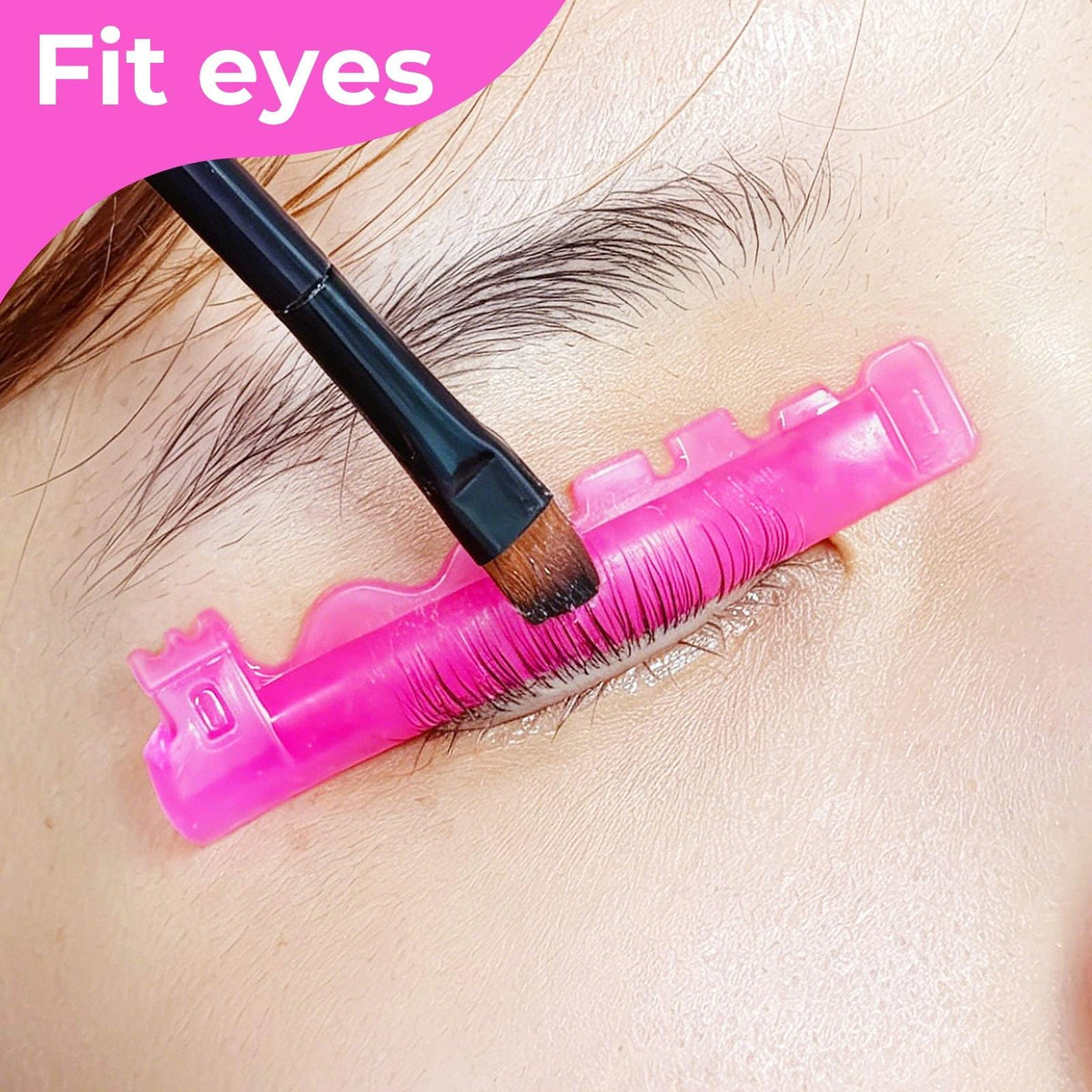 LOMANSA Flexible Korean Lash Lift Shields – Pink / Transparent Pink positioned on the eyelid