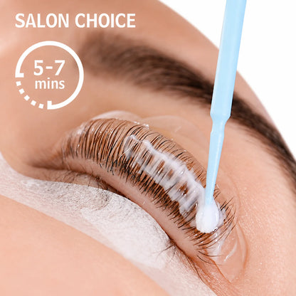 Lomansa Step 1 lash lift perming lotion applied to eyelashes on a silicone shield, with 5-7 minute timing shown.